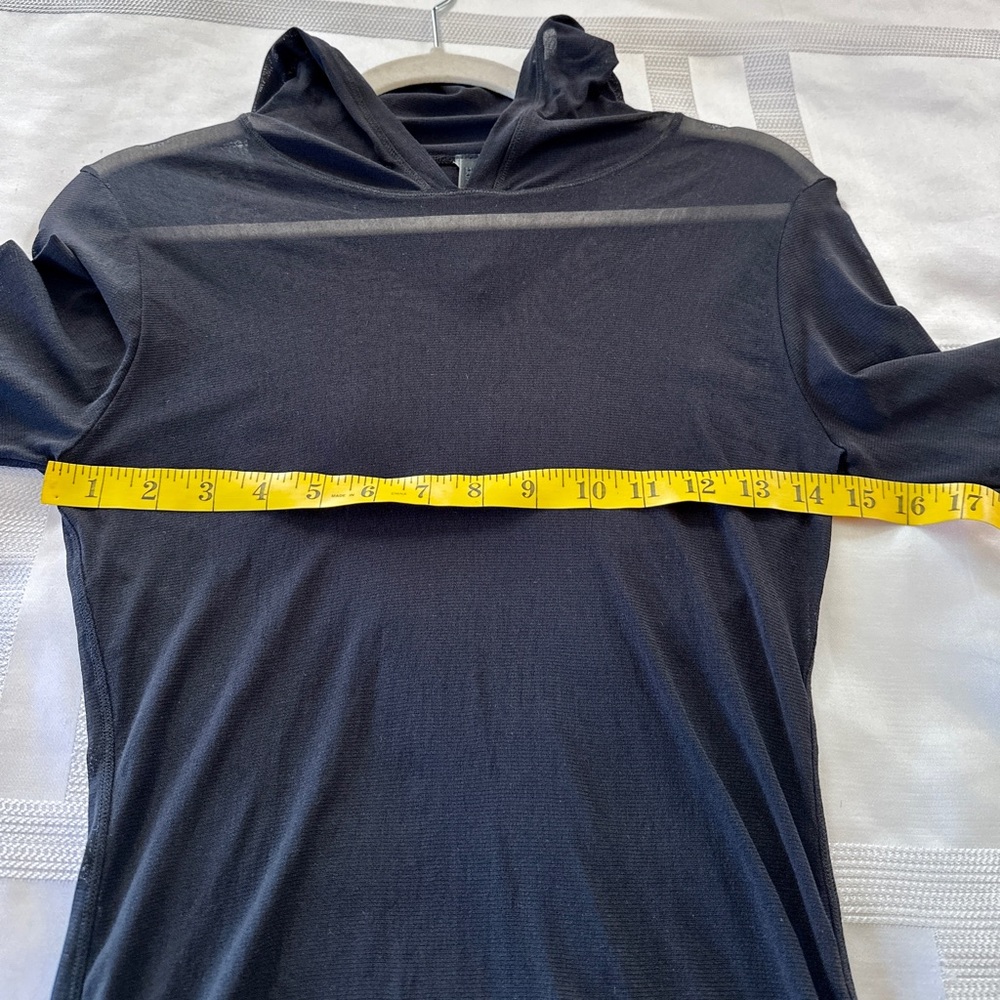 Skims black sheer long sleeve hoodie - never worn - Picture 6 of 7